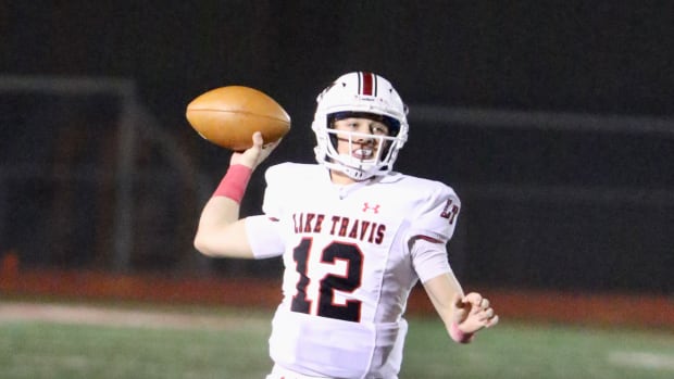 San Antonio Brennan Lake Travis Texas football regional semifinals 6A DI playoffs 112522 Clara Sandoval 30